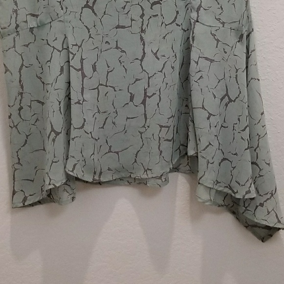 Tunic - Picture 3 of 5